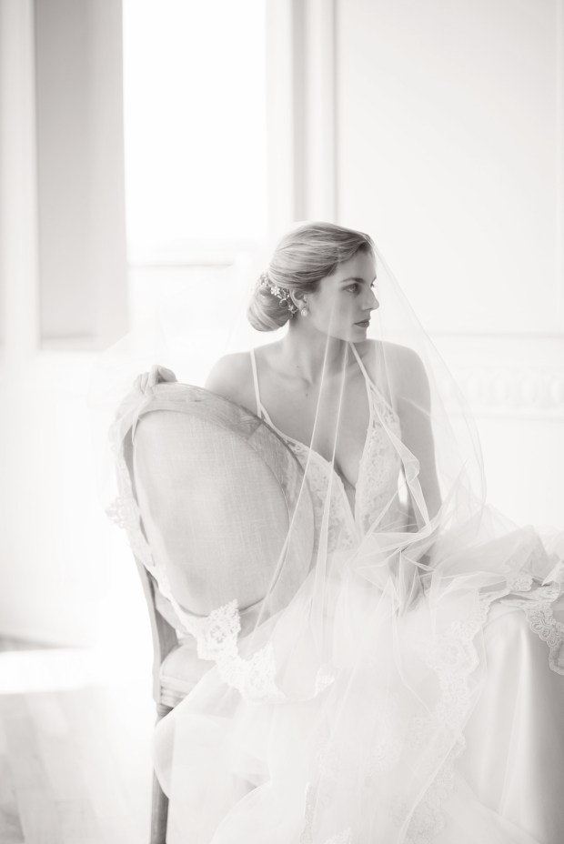 Stylized Bridal Portrait_Ludwig Photography_LudwigPhotography121_big