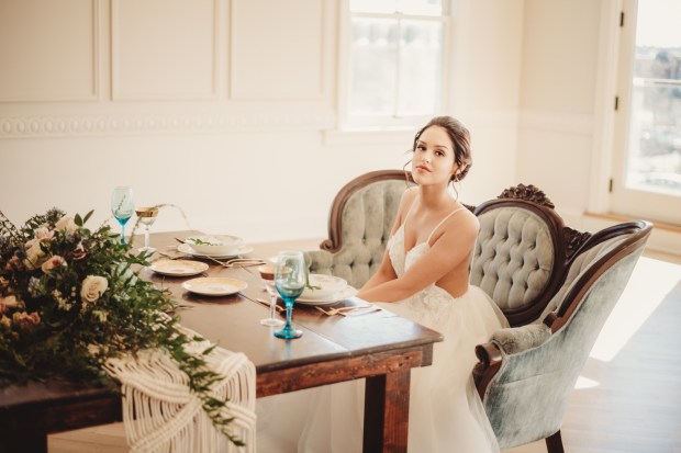 Elegant & Romantic Styled Bridal Shoot in Newport Venue Finishing at Jamestown Cliffs_Harlow & Stone Studios_HSS2487_big