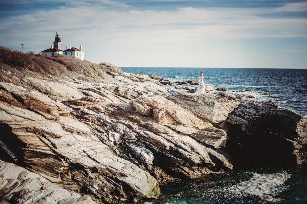 Elegant & Romantic Styled Bridal Shoot in Newport Venue Finishing at Jamestown Cliffs_Harlow & Stone Studios_HSS2858_big