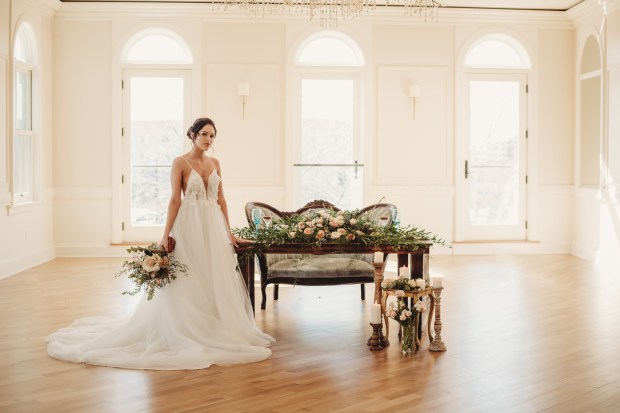 Elegant & Romantic Styled Bridal Shoot in Newport Venue Finishing at Jamestown Cliffs_Harlow & Stone Studios_HSS2419_big