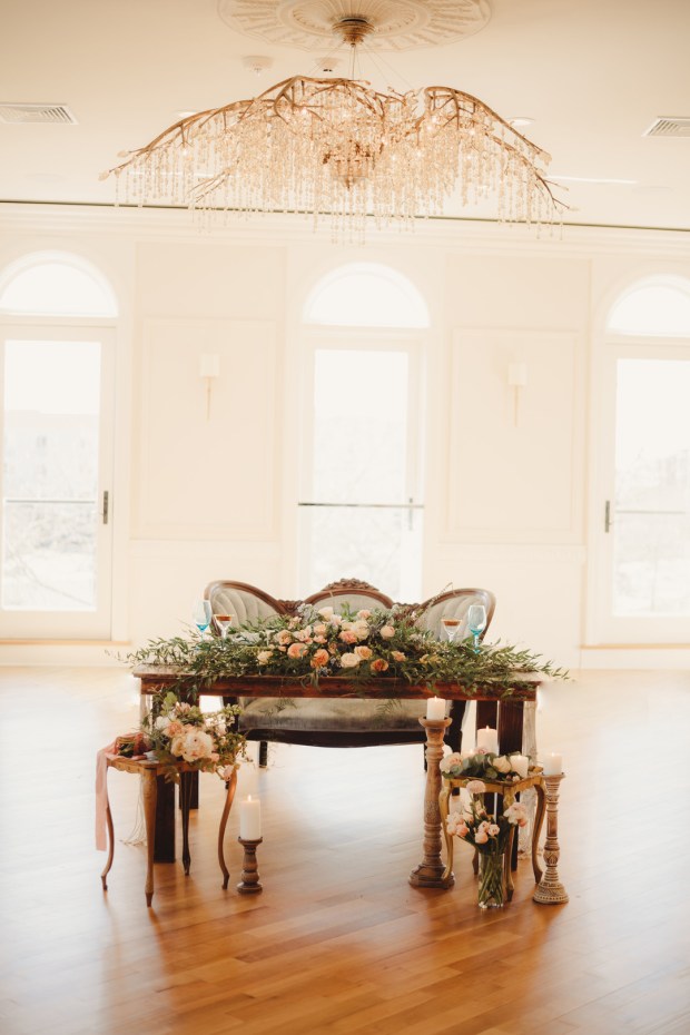 Elegant & Romantic Styled Bridal Shoot in Newport Venue Finishing at Jamestown Cliffs_Harlow & Stone Studios_HSS2359_big