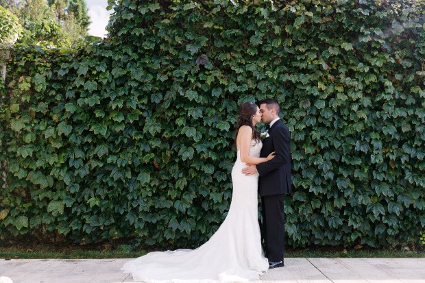 Jacki and Michael's Belle Mer Wedding on The Newport Bride