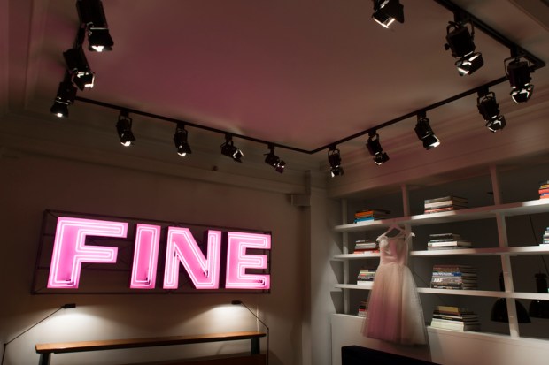 Hay_Simmons_FianderFoto_FianderFotoCathieAndrewFallWedding19_low