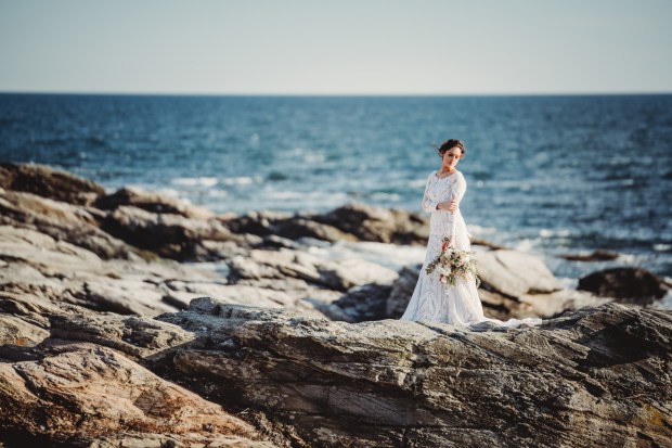 Elegant & Romantic Styled Bridal Shoot in Newport Venue Finishing at Jamestown Cliffs_Harlow & Stone Studios_HSS2862_big