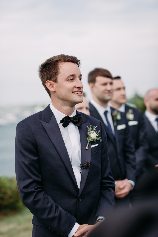 Galasso_Oleynick_BeetampBlossom_HayleyMike04Ceremony91